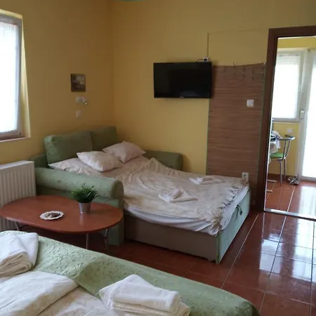 Atlas Apartman Bük Buitenkant foto